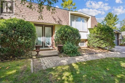 25 Bannisdale Way, Carlisle, ON - Outdoor