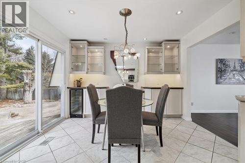 25 Bannisdale Way, Carlisle, ON - Indoor Photo Showing Dining Room