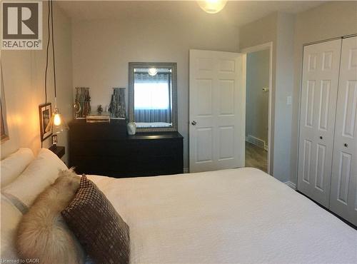 148 Green Valley Drive, Kitchener, ON - Indoor Photo Showing Bedroom