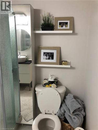 148 Green Valley Drive, Kitchener, ON - Indoor Photo Showing Bathroom