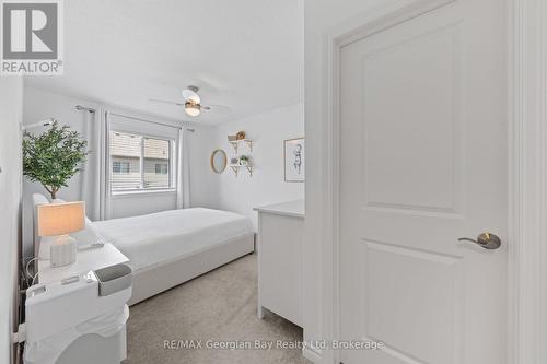 964 Wright Drive, Midland, ON - Indoor Photo Showing Bedroom