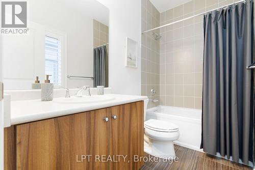 3rd & 4th Bedroom Jack & Jill - 113 Burns Boulevard, King, ON - Indoor Photo Showing Bathroom