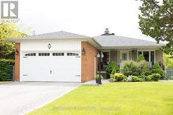 28 ELDORADO COURT Toronto, ON M3J 1X1