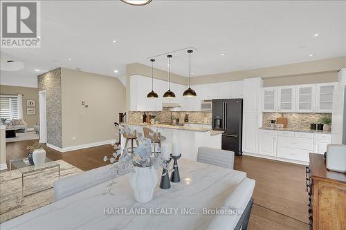 3770 Deepwood Heights, Mississauga, ON - Indoor