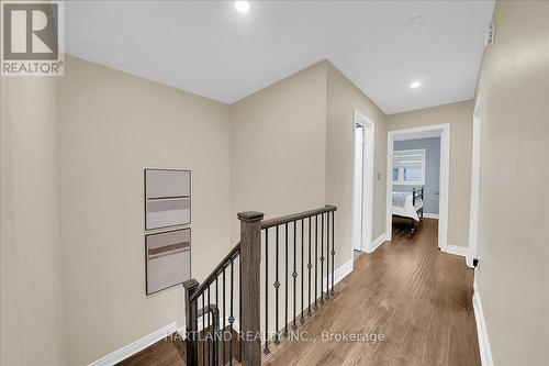 3770 Deepwood Heights, Mississauga, ON - Indoor Photo Showing Other Room