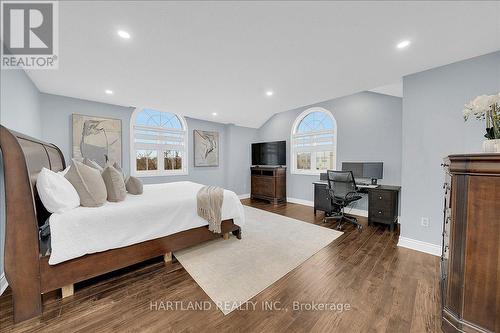3770 Deepwood Heights, Mississauga, ON - Indoor Photo Showing Bedroom