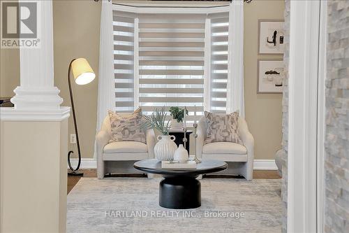 3770 Deepwood Heights, Mississauga, ON - Indoor