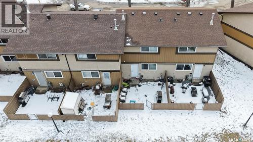6 Mackenzie Mews, Regina, SK - Outdoor