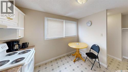 6 Mackenzie Mews, Regina, SK - Indoor