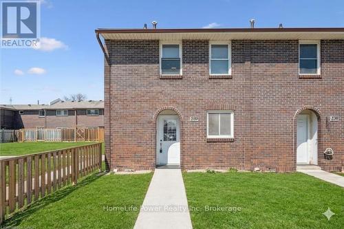 239 - 31 GREENGATE ROAD  Guelph (Junction/Onward Willow), ON N1H 6R3
