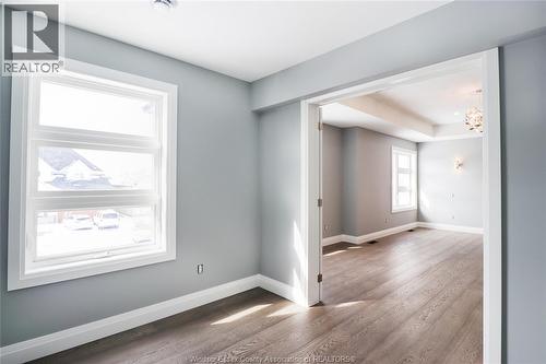 83 Bloomington, Chatham, ON - Indoor Photo Showing Other Room