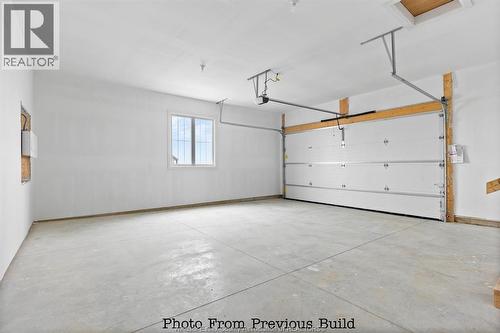 43 Bloomington, Chatham, ON - Indoor Photo Showing Garage