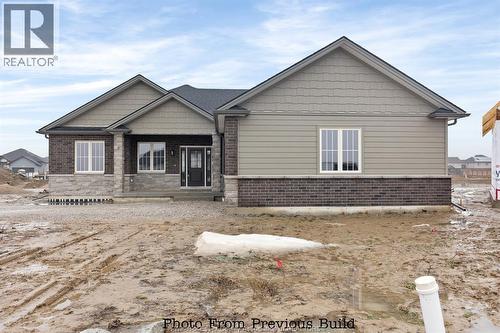 43 Bloomington, Chatham, ON - Outdoor