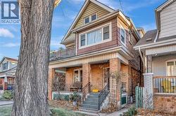 70 BELVIEW Avenue  Hamilton, ON L8L 7K8