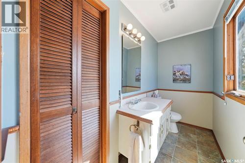 74 Harvard Crescent, Saskatoon, SK - Indoor Photo Showing Bathroom