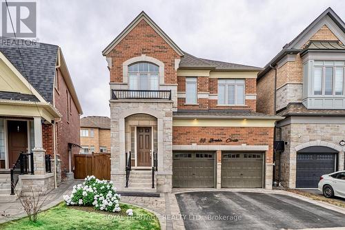 88 BRABIN CIRCLE  Whitby, ON L1P 0C1