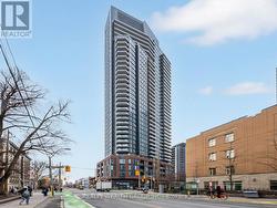 159 WELLESLEY STREET E Toronto, ON M4Y 1J4
