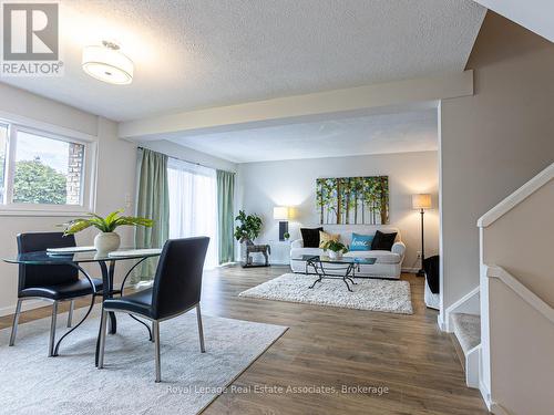 57 - 2605 WOODCHESTER DRIVE  Mississauga, ON L5K 2E3