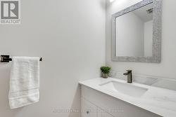 Ensuite - 