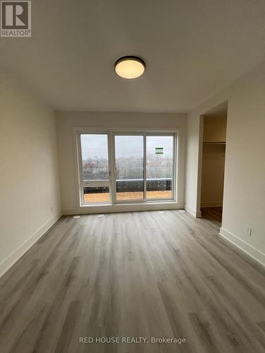 158 Everett Common, St. Catharines, ON - Indoor
