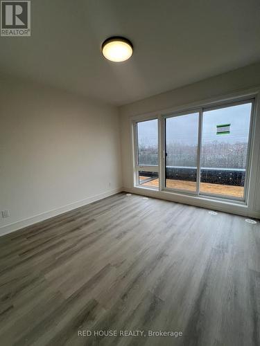 158 Everett Common, St. Catharines, ON - Indoor Photo Showing Other Room