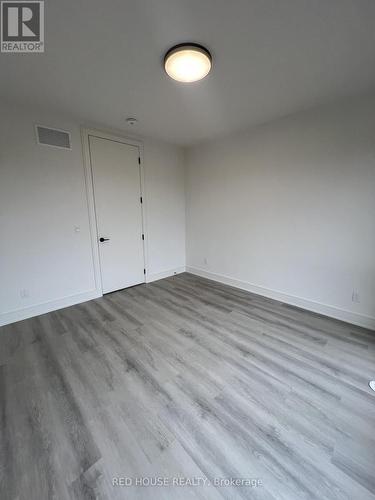 158 Everett Common, St. Catharines, ON - Indoor Photo Showing Other Room