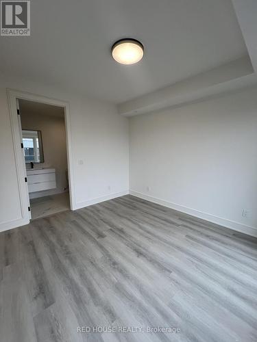 158 Everett Common, St. Catharines, ON - Indoor Photo Showing Other Room