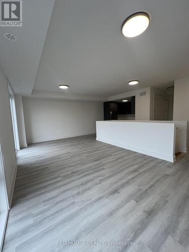 158 Everett Common, St. Catharines, ON - Indoor
