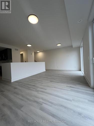 158 Everett Common, St. Catharines, ON - Indoor Photo Showing Other Room
