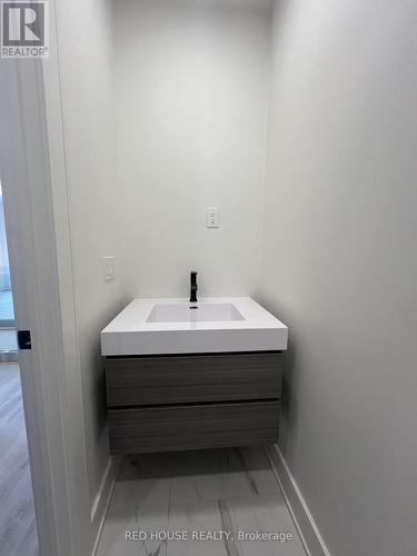 176 Everett Common, St. Catharines, ON - Indoor Photo Showing Bathroom