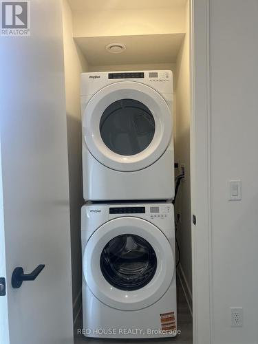 176 Everett Common, St. Catharines, ON - Indoor Photo Showing Laundry Room