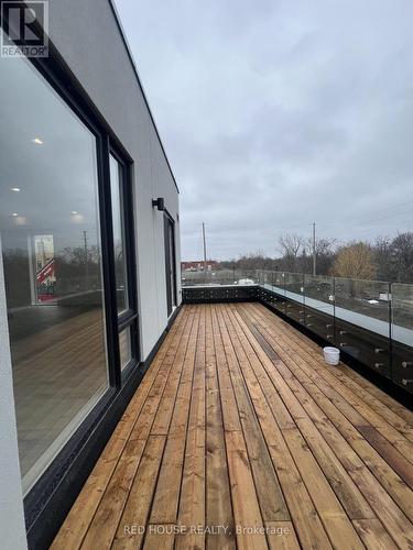 176 Everett Common, St. Catharines, ON - Outdoor With Deck Patio Veranda