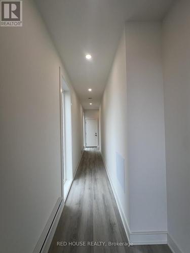 176 Everett Common, St. Catharines, ON - Indoor Photo Showing Other Room