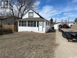 219 1st AVENUE  Gravelbourg, SK S0H 1X0