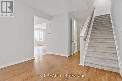 75 Hackamore Crescent, Ottawa, ON - Indoor Photo Showing Other Room