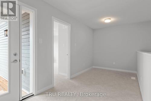 Bedroom - 75 Hackamore Crescent, Ottawa, ON - Indoor Photo Showing Other Room