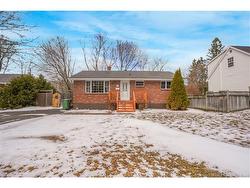 106 McGrand CRT  Fredericton, NB E3A 1H6