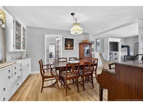 55 Woodfield Cres, Fredericton, NB 