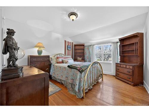 55 Woodfield Cres, Fredericton, NB 