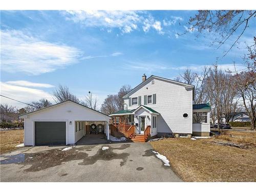 55 Woodfield Cres, Fredericton, NB 