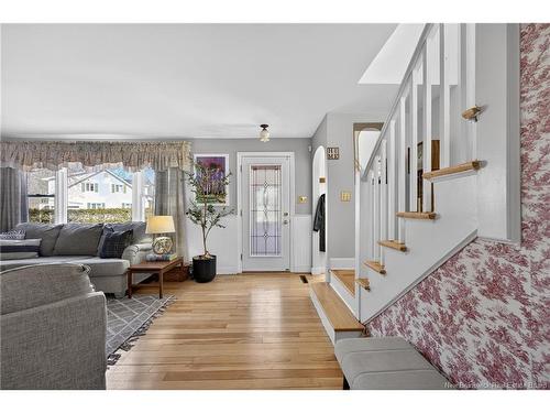 55 Woodfield Cres, Fredericton, NB 