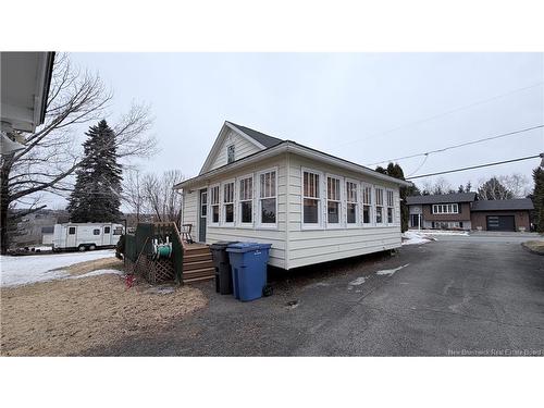 41 Lapointe St, Saint-Léonard, NB 