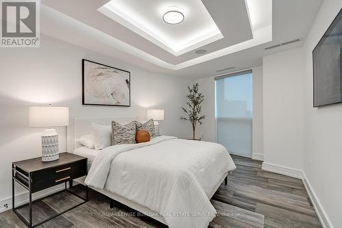 608 - 2060 Lakeshore Road, Burlington, ON - Indoor Photo Showing Bedroom
