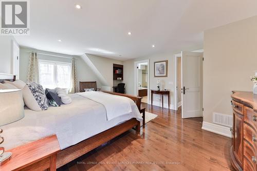 80 Oakes Drive, Mississauga, ON - Indoor Photo Showing Bedroom
