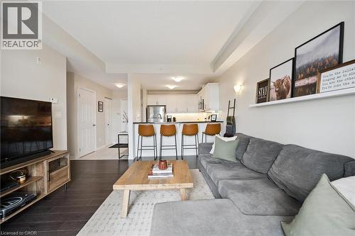 2 COLONIAL Drive Unit# 403  Guelph, ON N1L 0K8