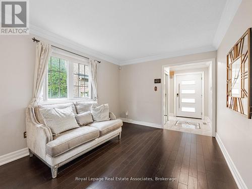 6214 Miriam Way, Mississauga, ON - Indoor