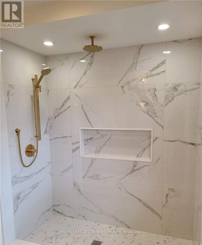 5128 Elderview Court, Mississauga, ON - Indoor