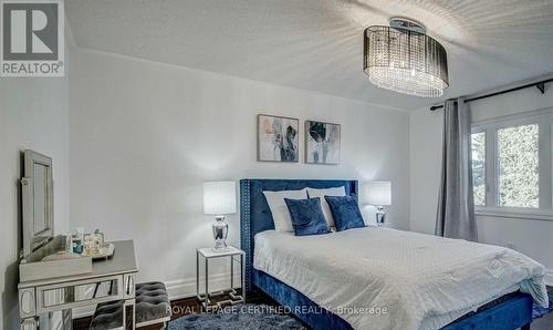 5128 Elderview Court, Mississauga, ON - Indoor Photo Showing Bedroom