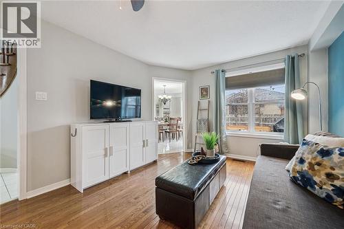 339 Daniel Crescent, Elora, ON - Indoor Photo Showing Living Room