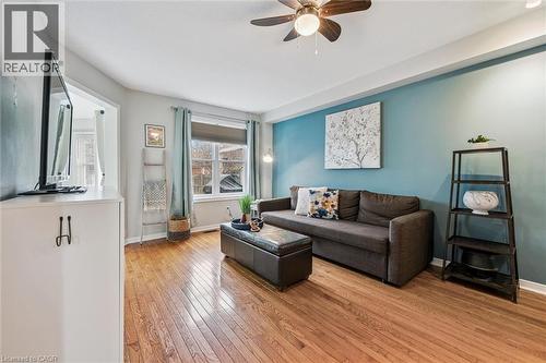 339 Daniel Crescent, Elora, ON - Indoor Photo Showing Living Room